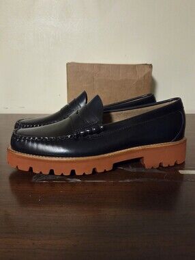 GH Bass Weejuns Larson Super Lug Extralight Loafer Navy Blue Mens 8D Worn Once